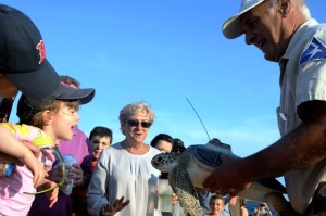 Tony Pane provides turtle close-ups (photo by Connie Merigo)