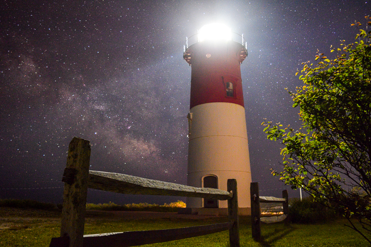 Nauset Lighthouse in Eastham with Milky Way © Jason Taylor